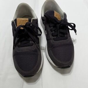 New Balance Womens Sz 6.5 B Casual Sneaker Athletic Shoes Elderberry WS215